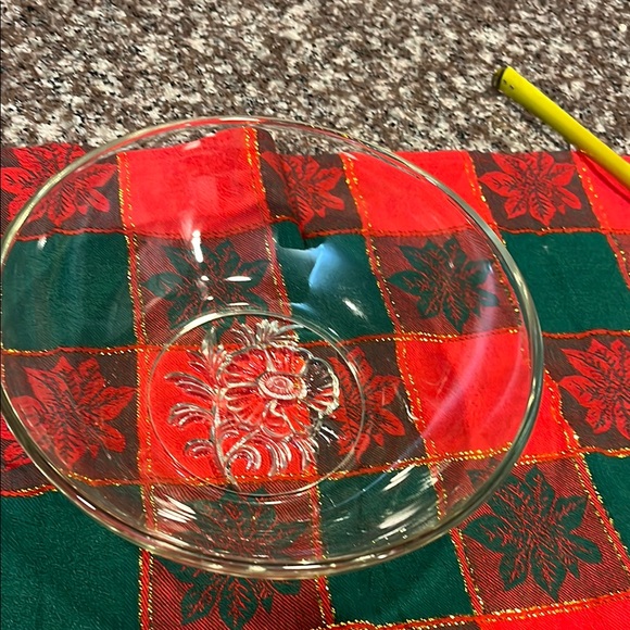 Clear Glass Floral Bowl - Picture 3 of 6